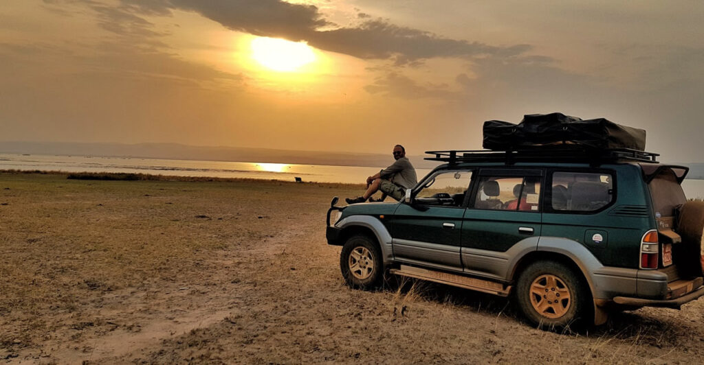 car rental Uganda from Spain