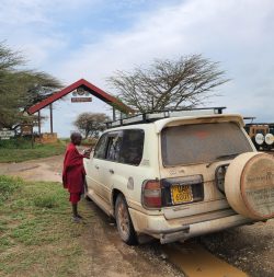 car rental Tanzania - Affordable car hire services